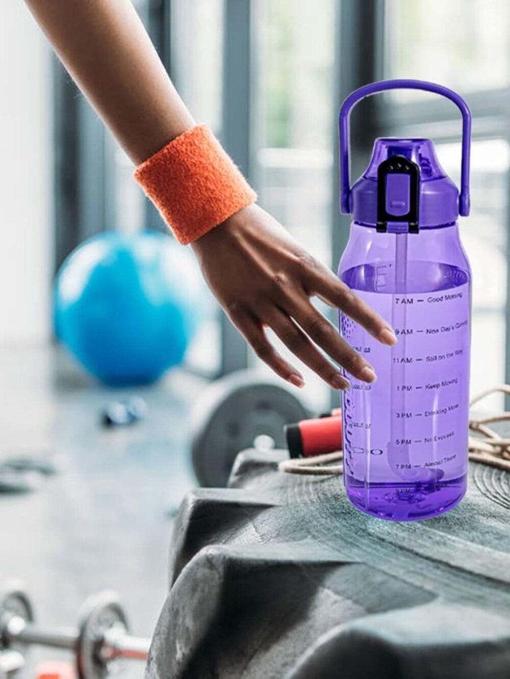 Half Gallon/64oz Water Bottle with Straw Bran New (Purple)